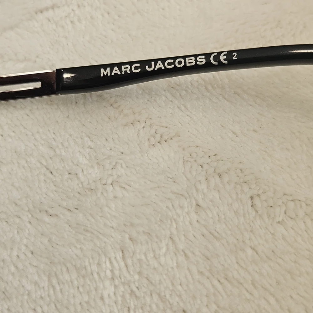 NIB Marc Jacobs Black Aviator Sunglasses